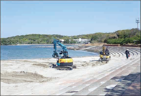 大浦海水浴場 砂山撤去（佐久島）
